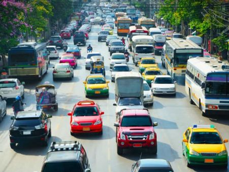 థర్డ్ పార్టీ ఇన్సూరెన్స్ పై ఊరట...! పాత వాహనాలకు వర్తించదా?