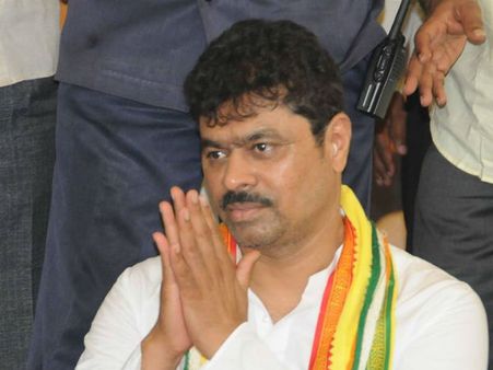 సీయం ర‌మేష్ కు జ‌ల‌క్ : ఊహించ‌ని నిర్ణ‌యం : ఫిర్యాదు చేసిందెవ‌రు..!