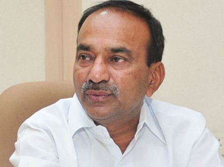 ఈటెల‌కు స‌వాళ్ల స్వాగ‌తం..! డాక్ట‌ర్ల కొర‌త‌తో వెక్కిరిస్తున్న పీహెచ్ సీ లు..!!