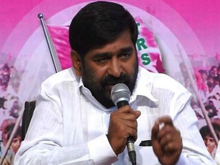 క్యాబినెట్ లో మహిళలు లేకుంటే ఏం ... ఇంట్లో ఉన్నారుగా ... మంత్రి జగదీశ్వర్ రెడ్డి షాకింగ్ కామెంట్స్