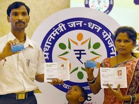 పెరిగిన జన్‌ ధన్‌ ఖాతాలు.. 90వేల కోట్ల డిపాజిట్లు..!