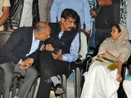 కొనసాగుతున్న దీదీ దీక్ష.. ఫుల్ సపోర్ట్.. నిరసనలకు తృణమూల్ రెడీ