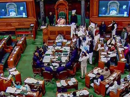 ఫైనల్ డే-16వ లోకసభలో ప్రధాని ఆఖరి స్పీచ్:రాఫెల్‌పై కేంద్రానికి కాగ్ క్లీన్‌చిట్, మోడీపై సోనియా అటాక్