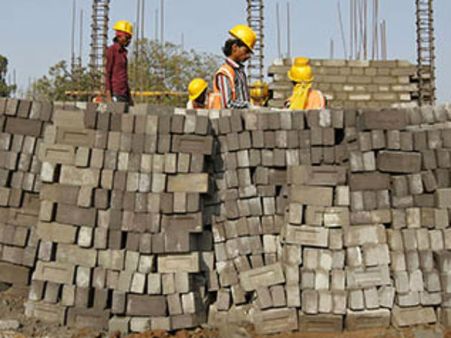 అసంఘ‌టిత కార్మికుల కోసం పెన్ష‌న్..! ఎవ‌రు అర్హులు..? ఎలా పొందాలి..?