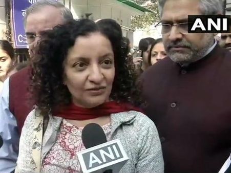 మీటూ క్యాంపెయిన్: ఎంజే అక్బర్ కేసులో జర్నలిస్టు ప్రియా రమణికి బెయిల్ మంజూరు