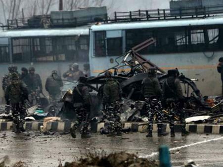 దేశం కోసం మరో కొడుకును ఆర్మీకి ఇస్తా .. పాకిస్తాన్ పై ప్రతిదాడి చేయాలన్న వీరజవాను తండ్రి