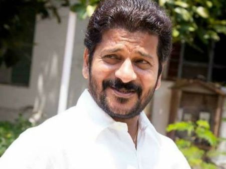 ఓటుకు నోటు కేసు: దాని ఆధారంగా రేవంత్ రెడ్డిని ప్రశ్నిస్తున్న ఈడీ అధికారులు