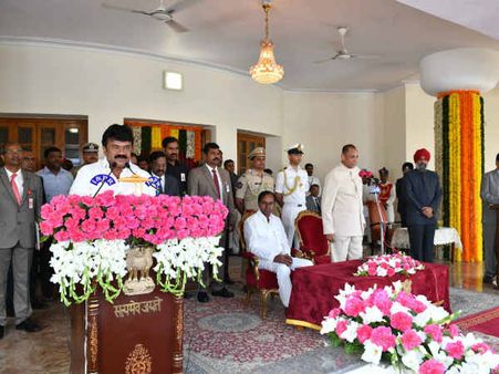 ఎప్పుడూ లక్కీనే : అప్పుడు రెండుసార్లు - ఇప్పుడు రెండుసార్లు.. మంత్రిగా తలసాని ప్రస్థానం