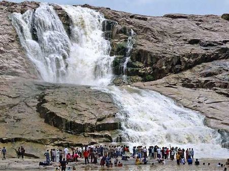 లోకసభ ఎన్నికలు 2019: అదిలాబాద్ నియోజ‌క‌వ‌ర్గం గురించి తెలుసుకోండి