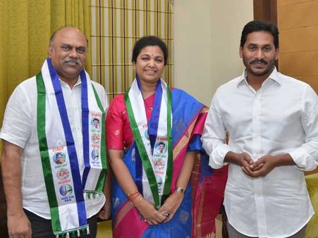 త‌ప్పు చేసాను..శిక్ష అనుభ‌వించాను : వైసిపి లోకి బుట్టా రేణుక‌..మాగుంట : జ‌గ‌న్ తో కొణ‌తాల భేటీ..!