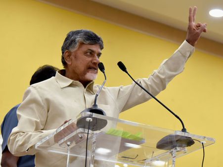 చంద్ర‌బాబు ఎన్నిక‌ల శంఖారావం: నేడు లోక్‌స‌భ అభ్య‌ర్ధుల జాబితా : పార్టీ నేత‌ల‌తో..ప్ర‌జ‌ల్లోకి..!