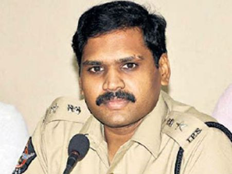 డేటా చోరీ కేసు, తెలంగాణ ప్రభుత్వం కీలక నిర్ణయం: ప్రతి సర్వేలోను 'కీ పర్సన్'.. ఎవరతను?