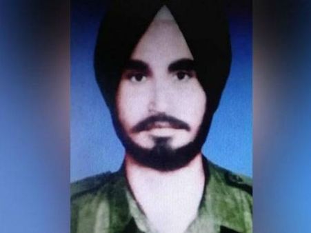 కన్నీటి గాథ: అభినందన్ విడుదలయ్యాడు...మరి 1971 యుద్ధంలో పట్టుబడ్డ జవాన్ల పరిస్థితి ఏంటి..?