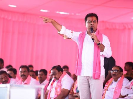 ఢిల్లీ కోటలో చక్రం తిప్పుదాం.. 16 మంది మనోళ్లను గెలిపిద్దాం : కేటీఆర్