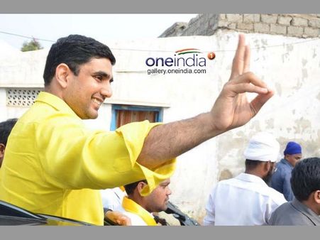 మంగళగిరిలో లోకేష్‌కు షాక్: చినబాబుకు ఓటేసేది లేదని తెగేసి చెప్పిన ప్రధాన సామాజిక వర్గం