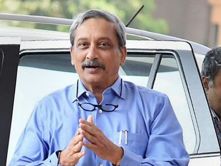 కుటుంబం, రాజకీయాలు, ఆరెస్సెస్: ఎమ్మెల్యే అయిన తొలి ఐఐటియన్, ఎవరీ మనోహర్ పారికర్?