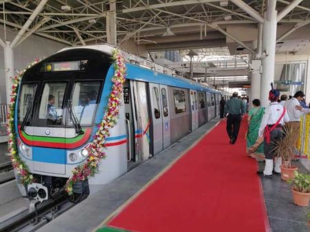 నాగోల్ హైటెక్ సిటీ మార్గంలో మెట్రో సర్వీసులు ప్రారంభం