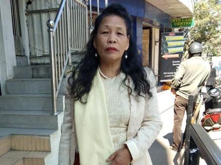 అక్కడ ఇంతవరకు మహిళలు పోటీచేయలేదు..! ఈసారి మాత్రం ఎన్నికలకు సై