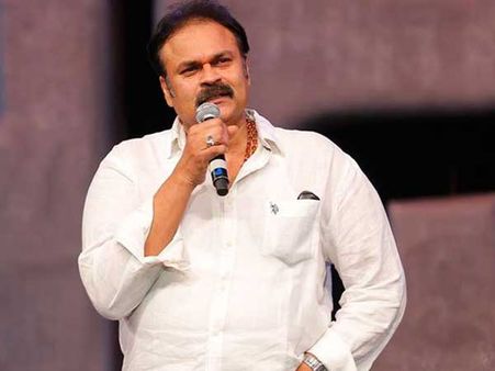 అమ్మ నాగ‌బాబూ..! చంద్ర‌బాబును తిట్టావా..? పొగిడావా..? అర్థం కాకుండా చుర‌క‌లు అంటించావుగా..!!