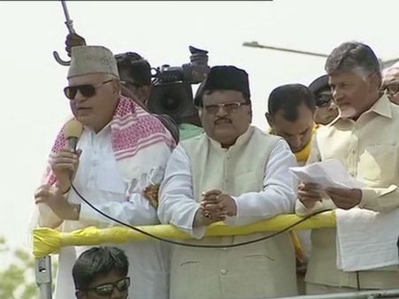 సీఎం సీటు కోసం కాంగ్రెస్‌కు 1500కోట్ల ఆఫర్ ,జగన్ పై సంచలన ఆరోపణలు చేసిన ఫరూక్ అబ్దుల్లా