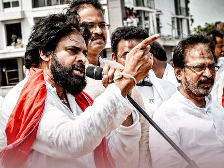 గెలిస్తే పవన్ ఏ సీటు వదులుకుంటారో చెప్పాలి..! రెండు చోట్ల పోటీపై ఆస‌క్తిక‌ర‌ చర్చ..!!