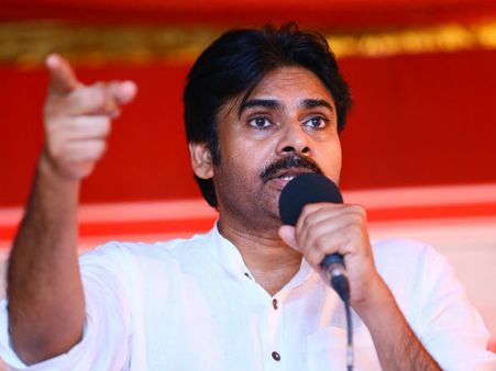 చేతులు కాలాక ఆకులు ప‌ట్టుకొని : దేశ‌భ‌క్తి పై ప‌వ‌న్ క‌ళ్యాన్ వివ‌ర‌ణ‌..!