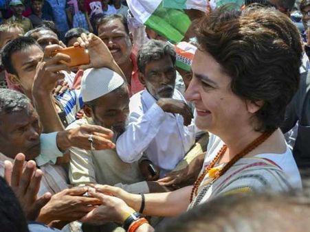 ప్రియాంక గాంధీకి ఘోర అవమానం