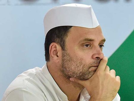 మీ తాత నెహ్రూనే చైనాకు గిఫ్ట్‌గా ఇచ్చాడు: బీజేపీ, 'పాక్‌లో రాహుల్ వ్యాఖ్యలే హెడ్డింగ్'