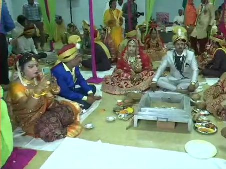 కళ్యాణం కమనీయం జీవితం: దేశంలోనే తొలిసారిగా ఈ మహిళలకు వివాహం