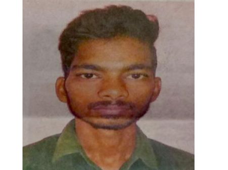 వీడు మామూలు దొంగ కాదు.. బండ్ల చోరీ వయా OLX