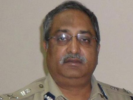 ఏపి ప్ర‌భుత్వం వ‌ర్సెస్ ఇసి : ఏబి వెంక‌టేశ్వ‌ర రావు కేంద్రంగా : హైకోర్టులో నేడు కీల‌క విచార‌ణ‌..!