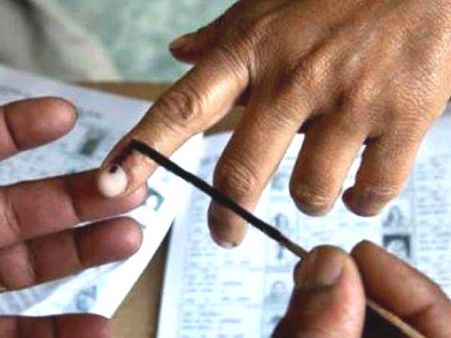 మైనార్టీల ఓట్లు ఎవరికో?.. నేతల గాలం.. హమీల పర్వం