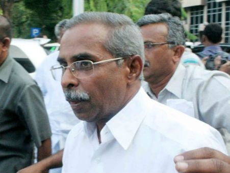 వివేకా హ‌త్య కేసులో ముగ్గురు అరెస్ట్ : సాక్ష్యాల‌ను తారుమారు చేసారు : కోర్టులో విచార‌ణ స‌మ‌యంలో..!