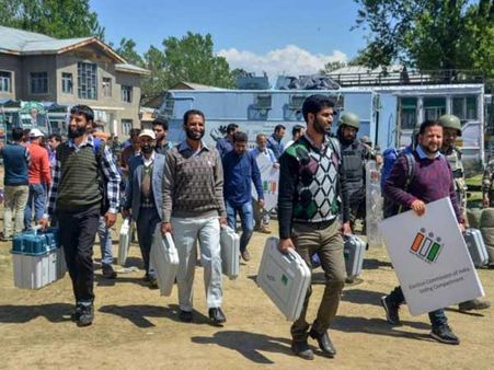 ఇందుకోసమేనా : ఆ నియోజకవర్గంలో ఓటు వేసేందుకు ఆసక్తి చూపని ఓటర్లు