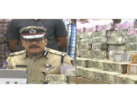 హైదరాబాద్‌లో నోట్ల కట్టలు.. తొమ్మిదిన్నర కోట్లు సీజ్