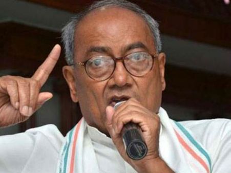 మసూద్ అజహర్‌ను శపించు! సాధ్వీ ప్రగ్యాపై డిగ్గీరాజా సటైర్!