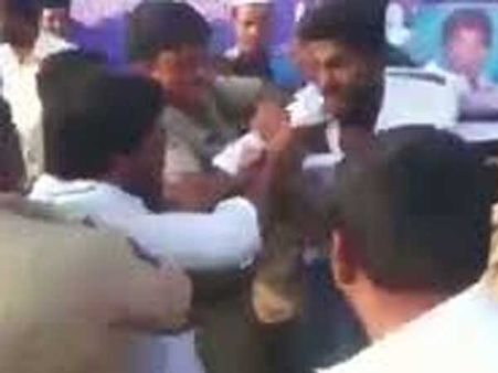 తెలుగునాడు విద్యార్థి సమాఖ్య నాయకుడిపై వైఎస్ఆర్సీపీ కార్యకర్తల దాడి