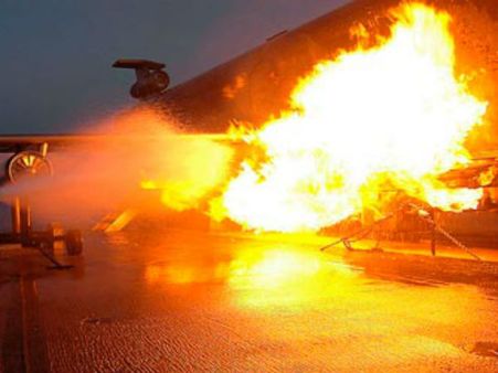 సికిందరాబాద్ రైల్ నిలయంలో అగ్ని ప్రమాదం .. పలు ఫైళ్ళు దగ్ధం