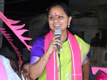 ప్రతిపక్ష పార్టీలు ఏకమయ్యాయి..! నన్ను ఓడించేందుకు కుట్రలు చేస్తున్నారన్న కవిత..!!