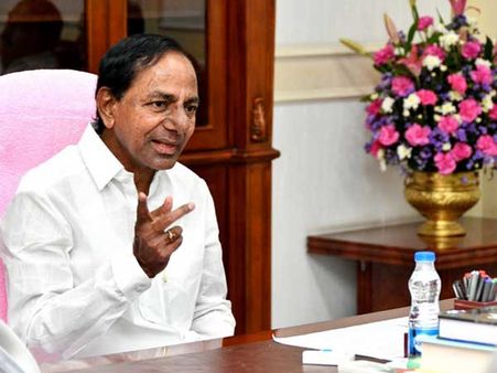 రెవెన్యూ ఉద్యోగుల ఉద్యమ బాట..! కొంపముంచనున్న సీఎం ప్రకటన..!!