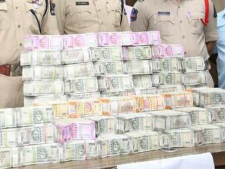 పట్టుబడ్డ రూ.20.23 కోట్లు : పారామిలిటరీ బలగాలతో తెలంగాణలో భద్రత