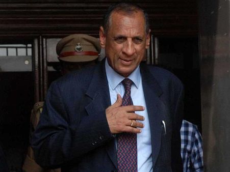 రాజ్‌భవన్‌లో ఉగాది సందడి : ఆటపాటలతో హోరెత్తించిన కళాకారులు