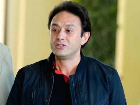 ప్రముఖ పారిశ్రామికవేత్త నెస్‌వాడియాకు ఆ దేశంలో రెండేళ్లు జైలు శిక్ష