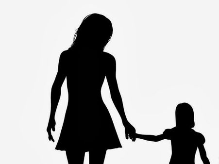 పక్కింట్లోనే 5 రోజులు నరకం చూసిన బిడ్డ ! ఆచూకీ కోసం తల్లడిల్లిన పేరెంట్స్ ! చివరికి ఏమైంది ?