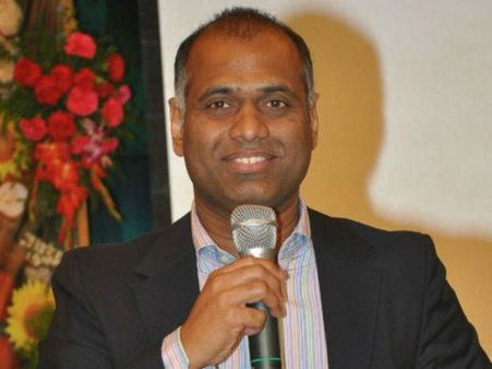 అప్పుడే మొదలైందా ..!? ఆ టీవీ చానల్లకు తన పవరేంటో చూపిస్తానంటూన్న వైసీపీ నేత పీవీపీ !