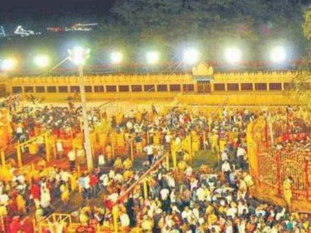 ఉలిక్కిపడిన జనగామ జిల్లా.. సమ్మక్క ఆలయం వద్ద నరబలి ?