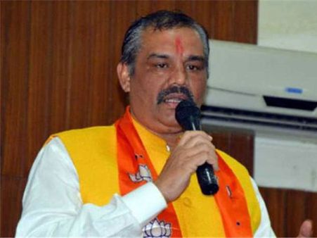 నాకు టికెట్ ఇవ్వకుండా బీజేపీ గోవధకు పాల్పడింది: కేంద్రమంత్రి