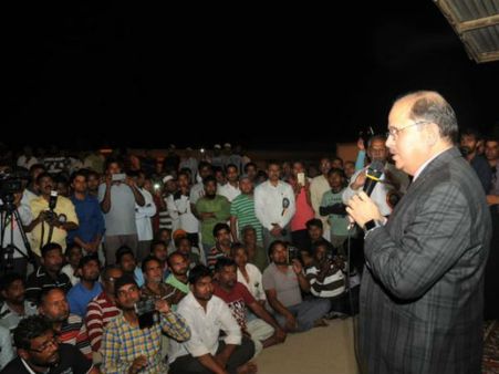 గల్ఫ్ బాధితులకు మోక్షం.. ఇండియా రావడానికి లైన్ క్లియర్.. హైదరాబాద్ దౌత్యవేత్త చొరవ