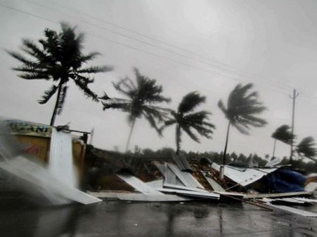 10 వేల మంది మ‌ృతి, 2 లక్షల మూగజీవాలు కూడా : 1999లో ఒడిశాపై ఫొణి ప్రభావం