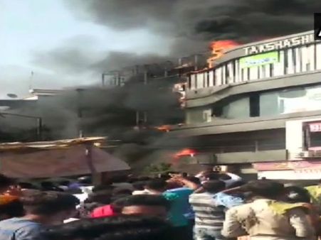 సూరత్ కోచింగ్ సెంటర్‌లో అగ్నిప్రమాదం, 15 మంది మృతి, పలువురికి గాయాలు